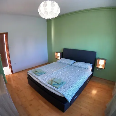 Palace Apartment