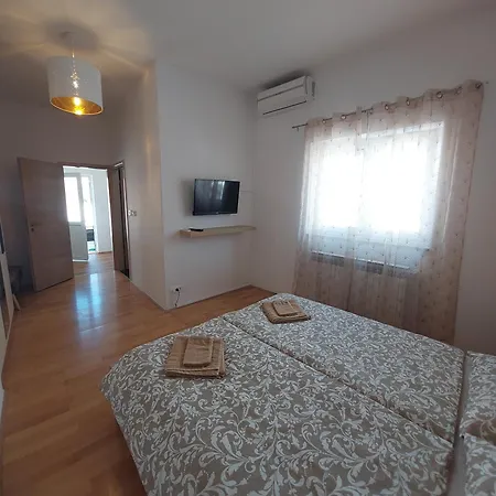 Palace Apartment