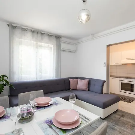 Palace New! Apartment *